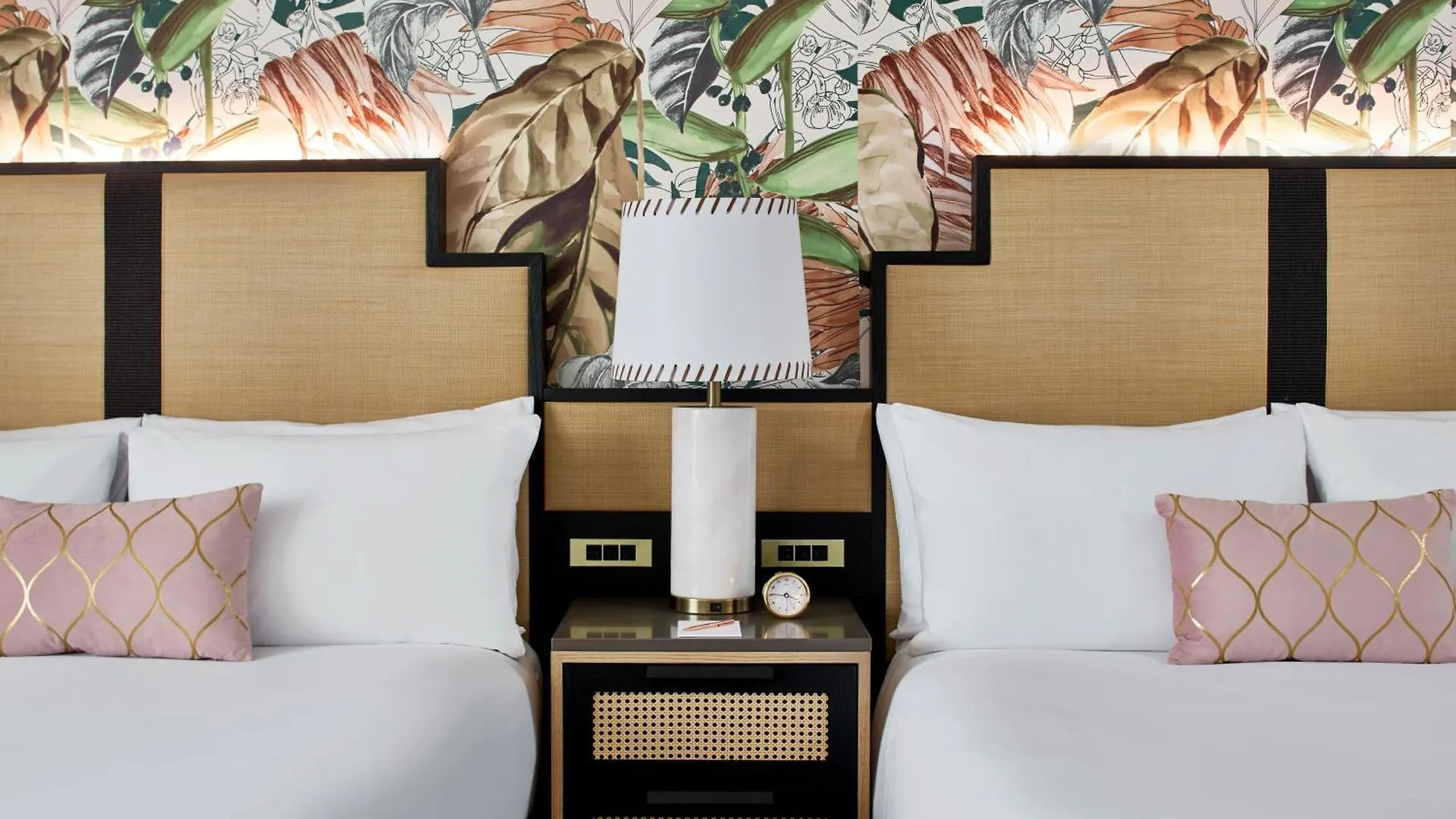 **** Resort La Concha Key West, Autograph Collection Hotel United States